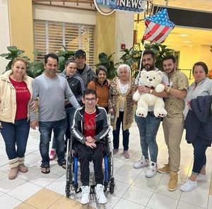 Meet your Posher, Luis manuel